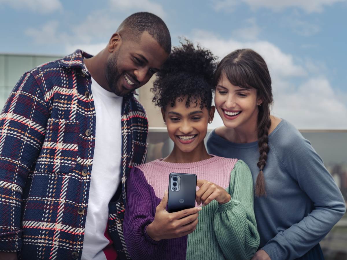 MOTOROLA EDGE 30 (3).jpg