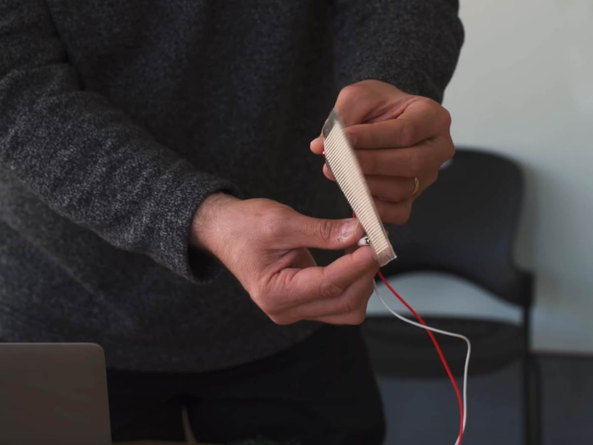 Zvučnik tanak kao papir 5.jpg