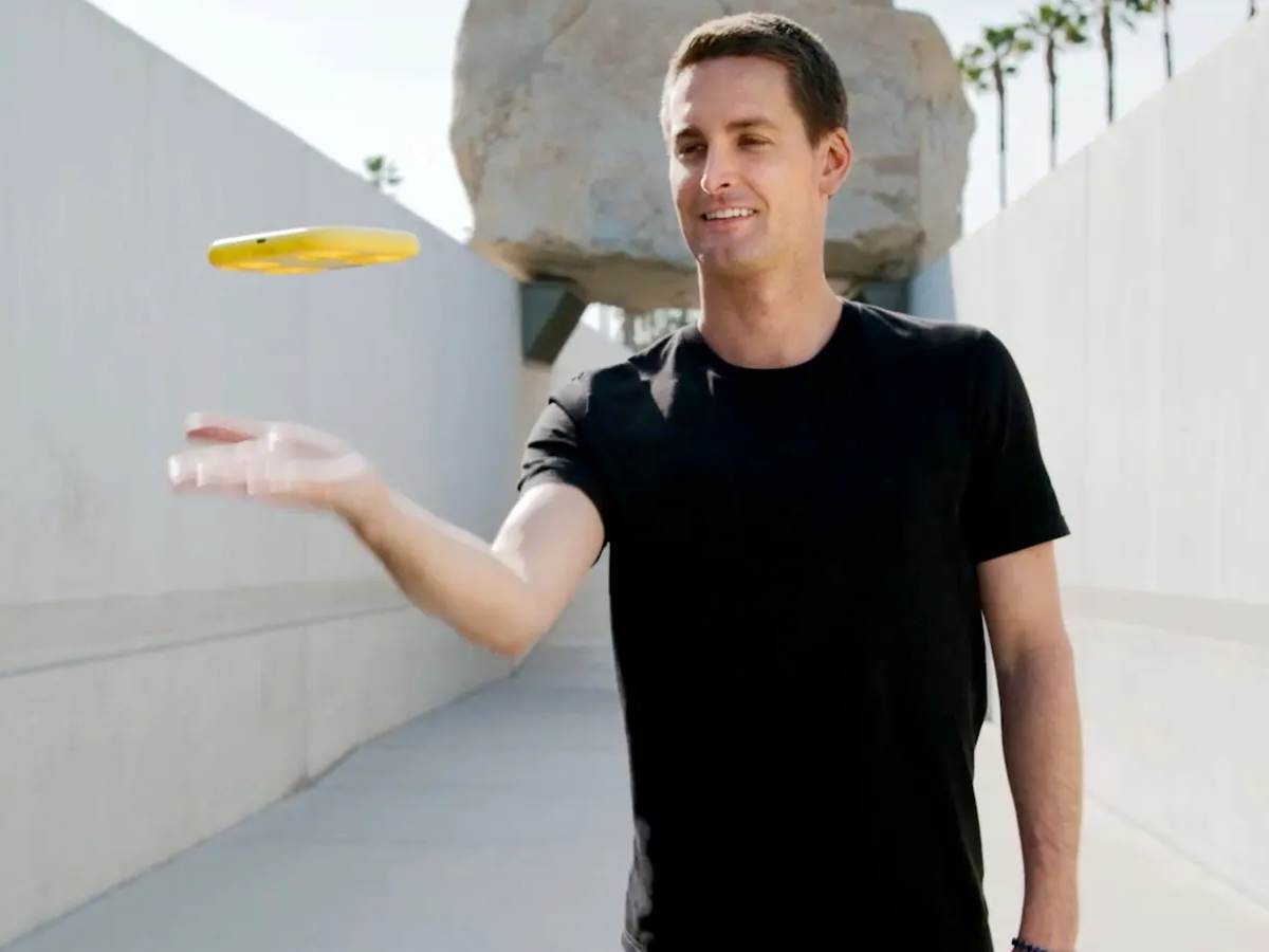 Snap Pixy selfi dron 1.jpg