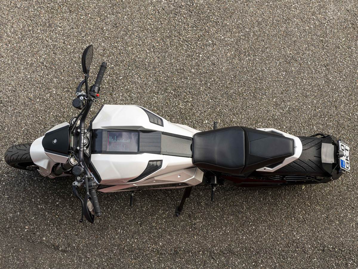 Verge TS električni motocikl 3.jpg