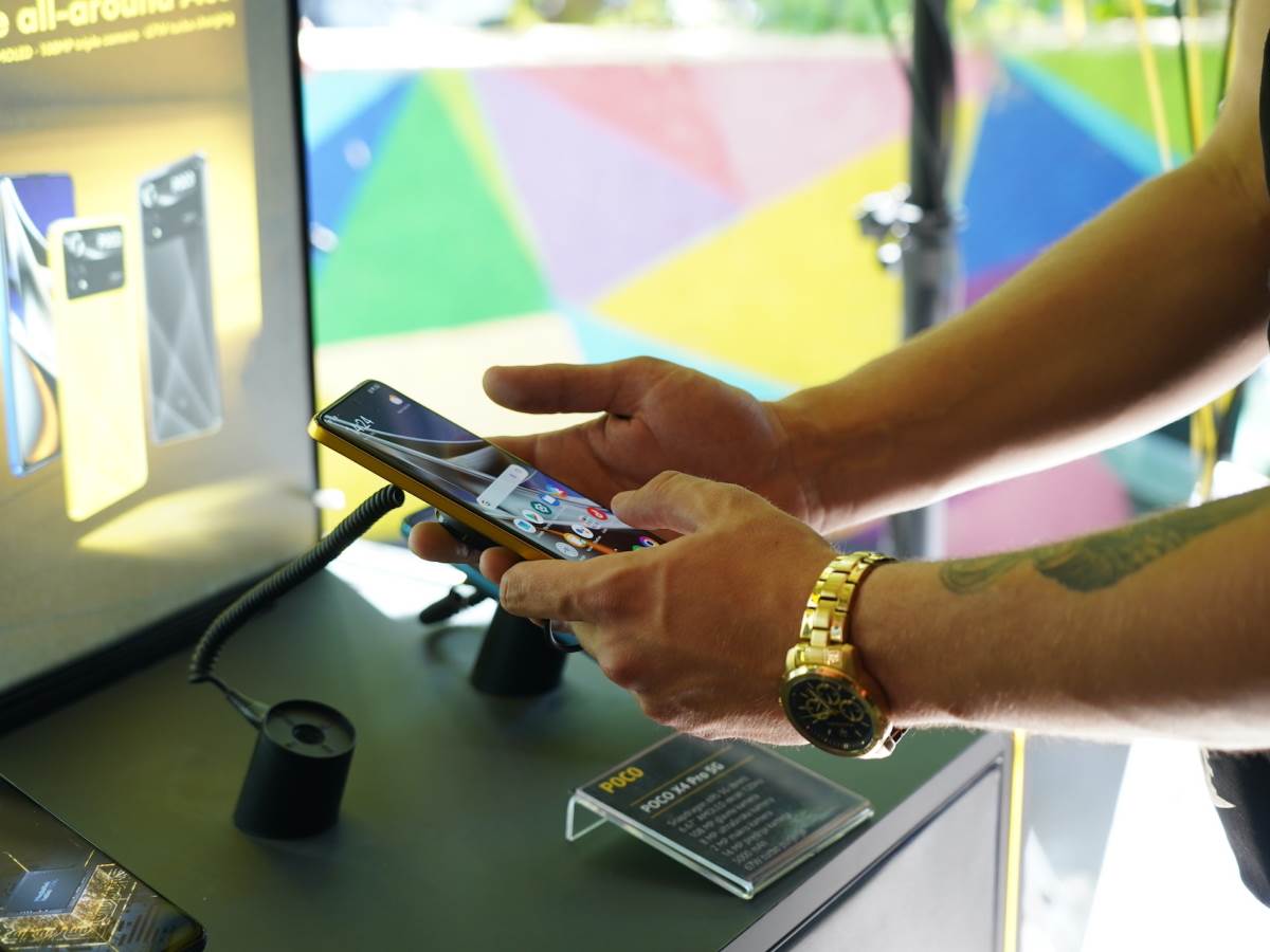 POCO telefoni u Srbiji premijera (7).JPG