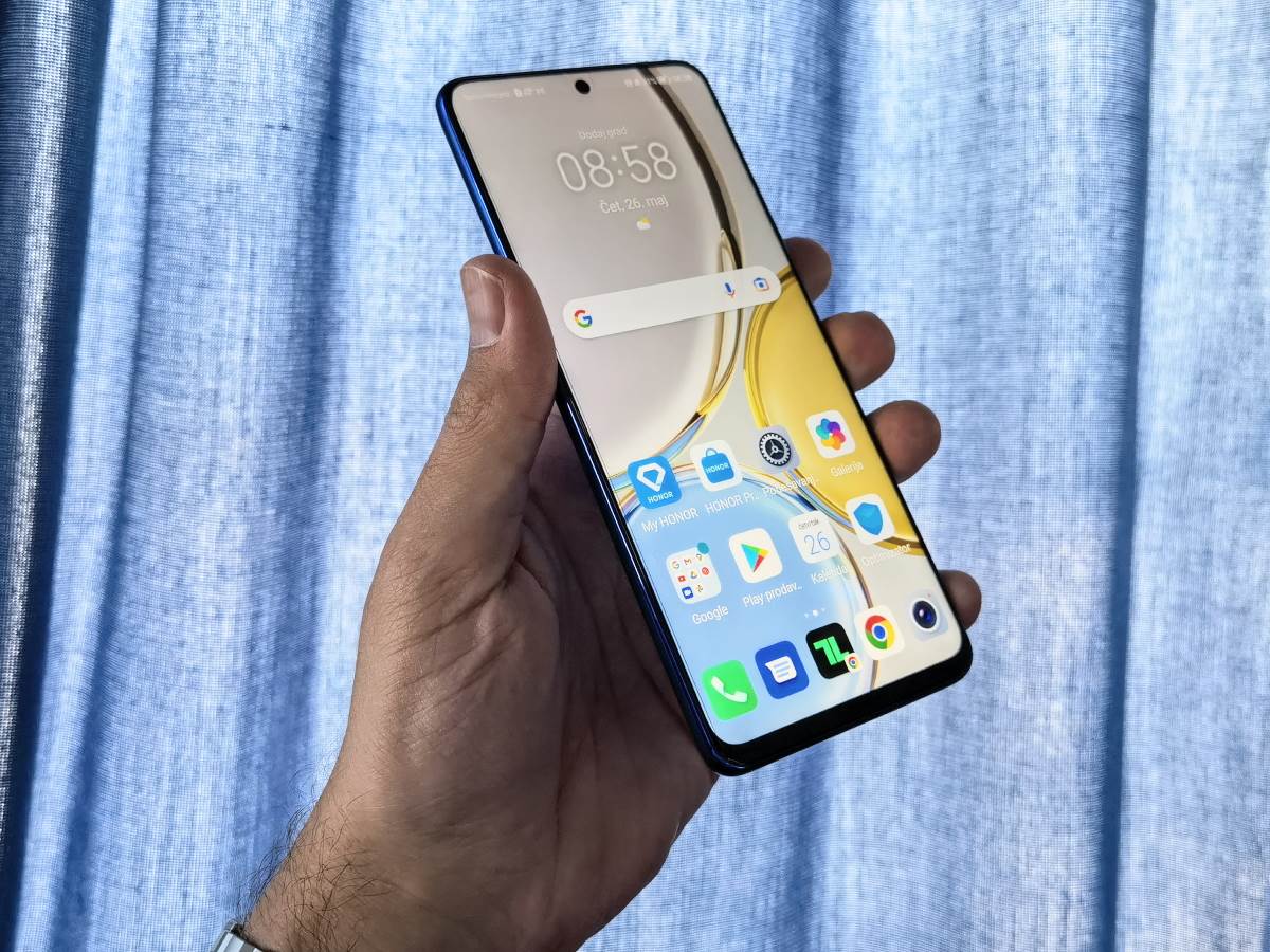 HONOR Magic4 Lite 2.jpg