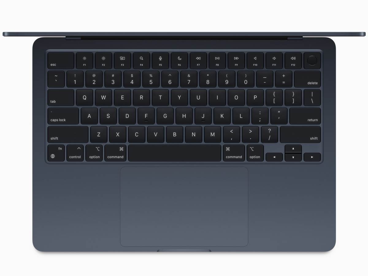 MacBook Air M2 čip 6.jpg