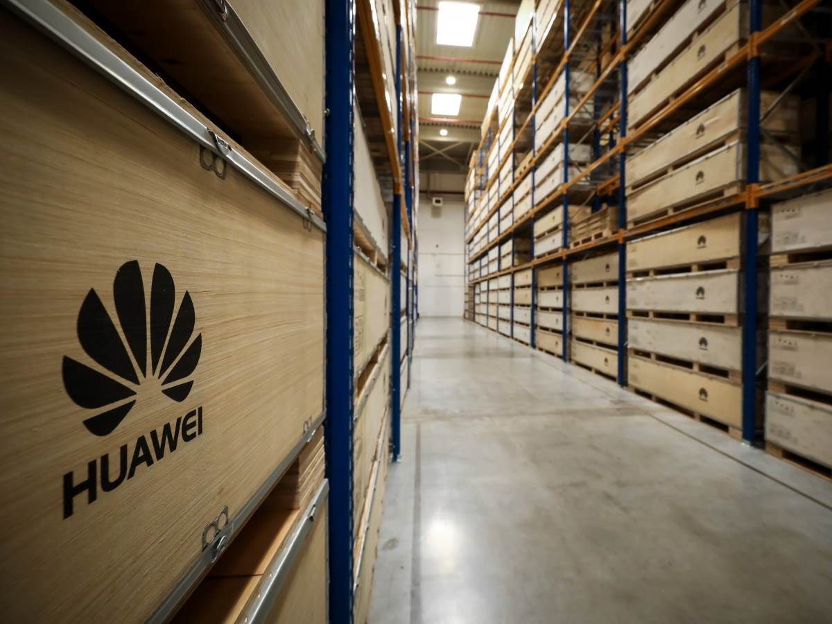 Huawei 5G Fabrika Mađarska Kako Izgleda (39).jpg