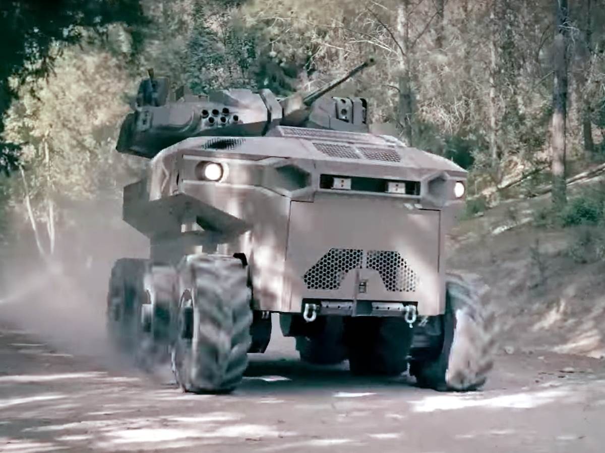 Izraelski autonomni tenk M-RCV 5.jpg