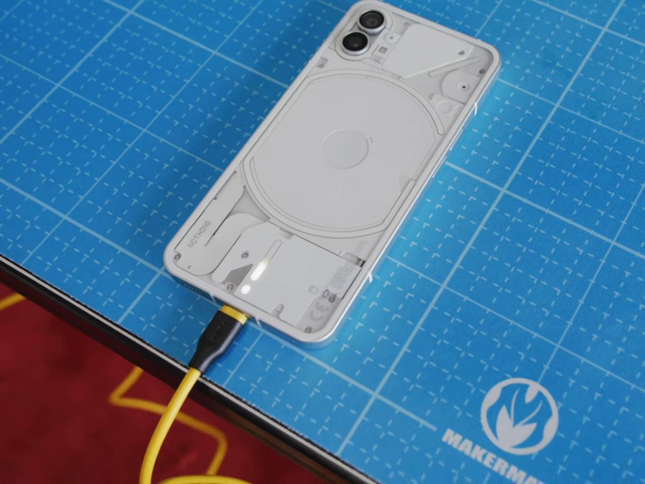 The Nothing Phone LOOKS Different 2-55 screenshot.png