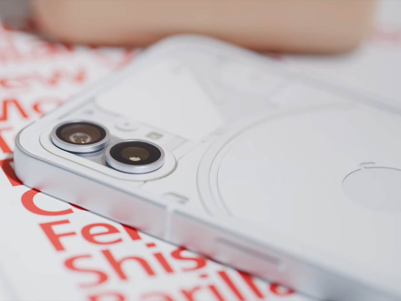 The Nothing Phone LOOKS Different 5-15 screenshot.png