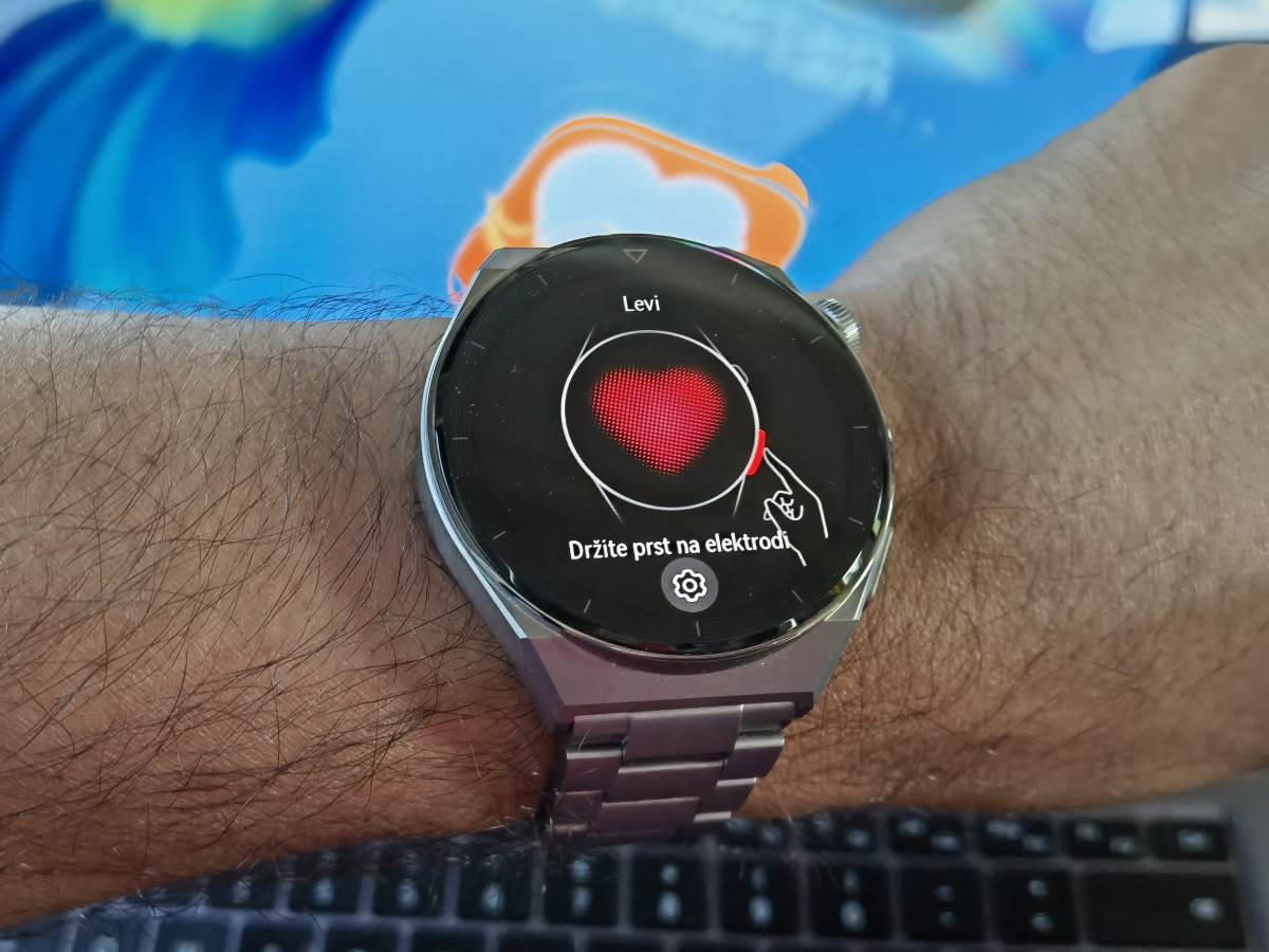 Huawei Watch GT 3 Pro Titanium (3).jpg