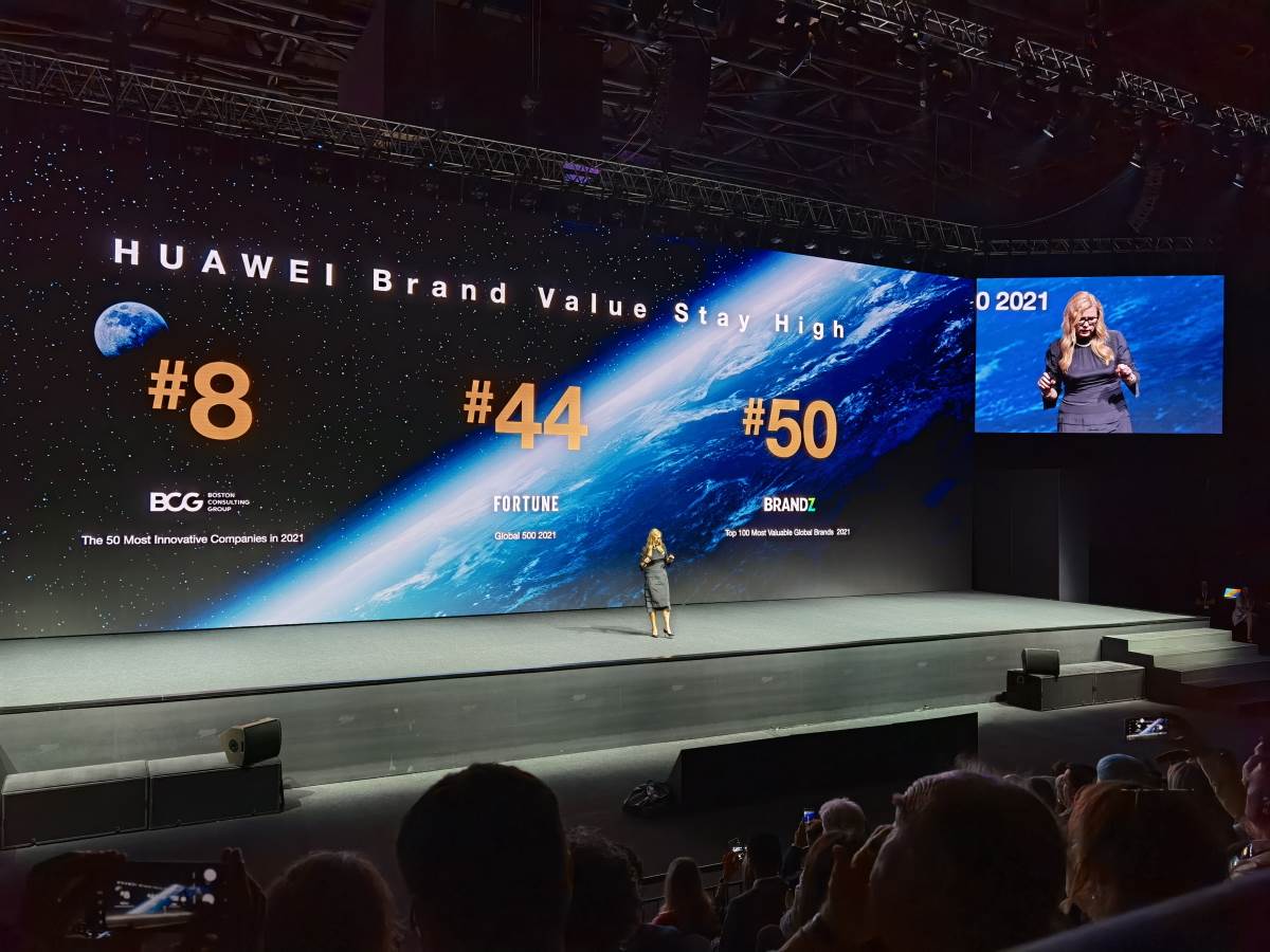 Huawei Premijera Istanbul (11).jpg