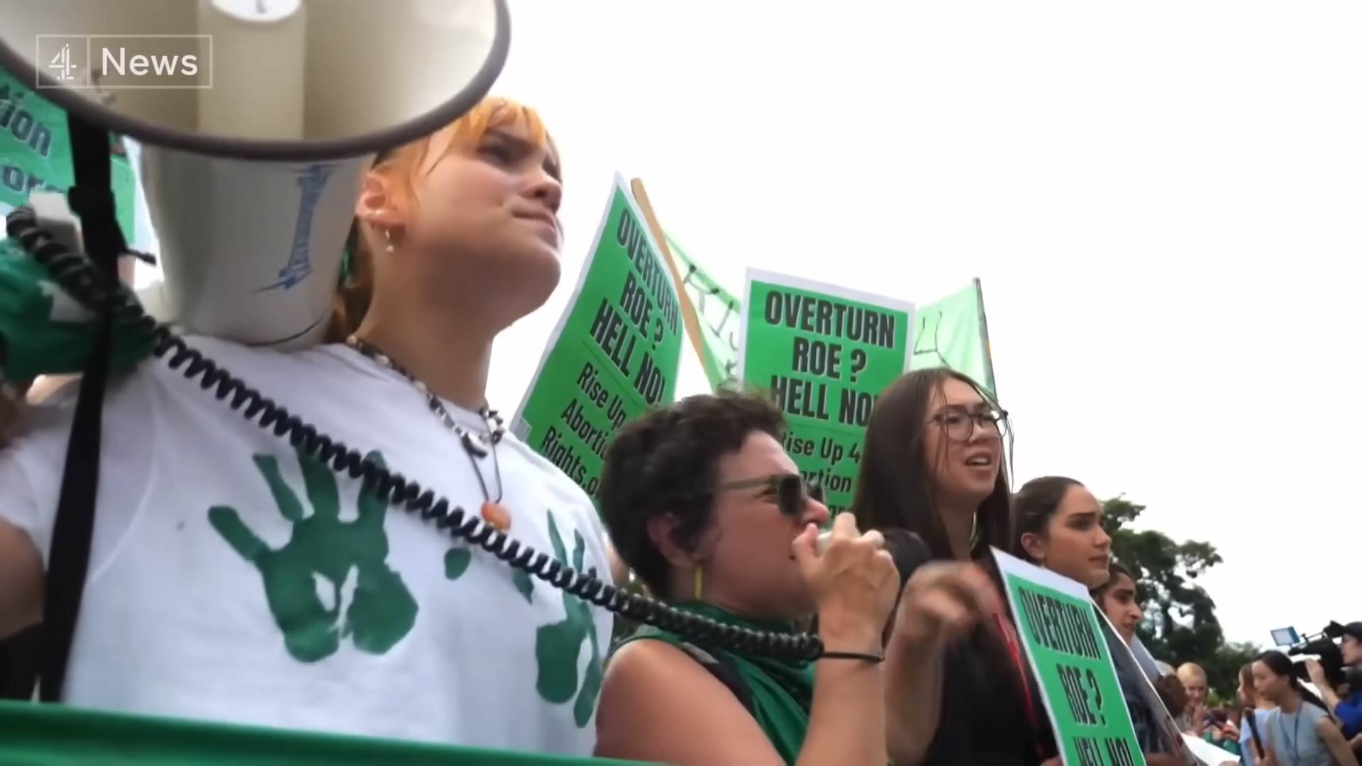 Rou protiv Vejda protest 4.png