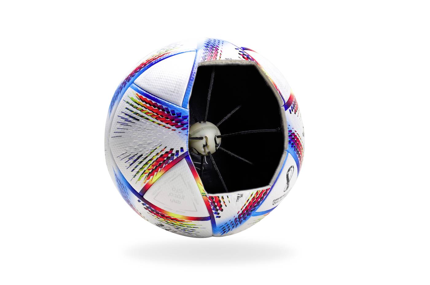 Al Rihla lopta 5.jpg