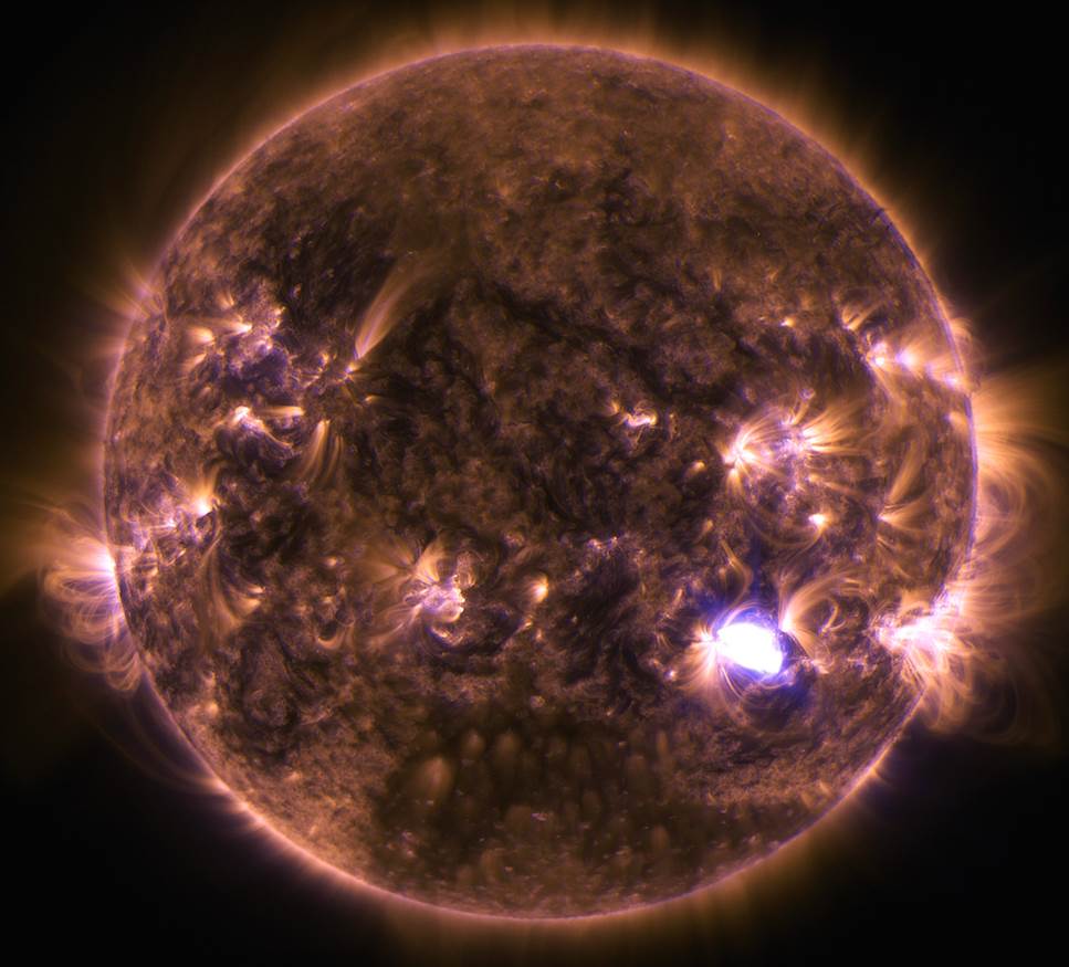 20141204-m6.1flare_0.jpg