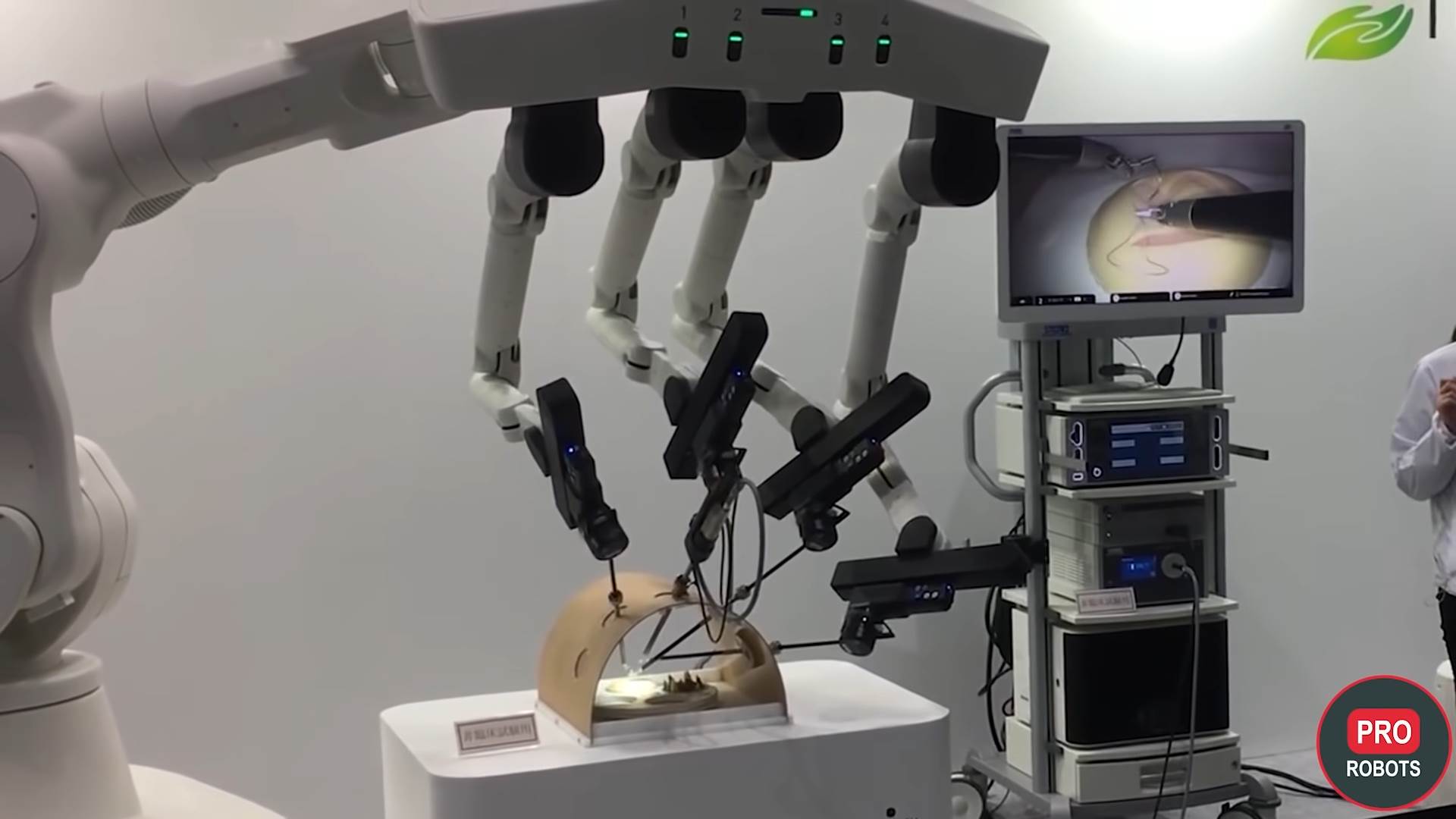 IREX 2022 - Japan's largest robot exhibition _ The latest robots and incredible gadgets! 6-29 screenshot.png