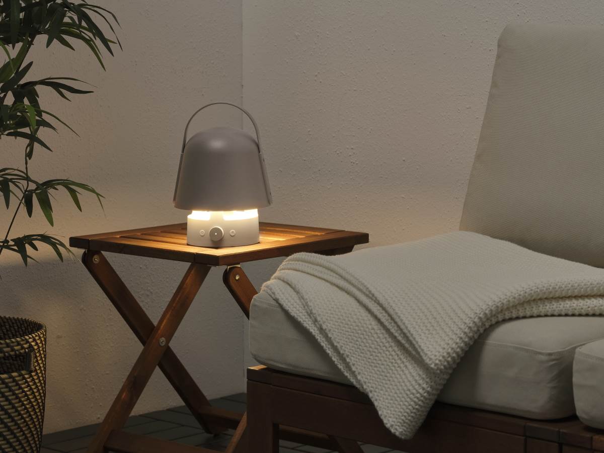 IKEA VAPPEBY Zvučnik i Lampa (6).jpg