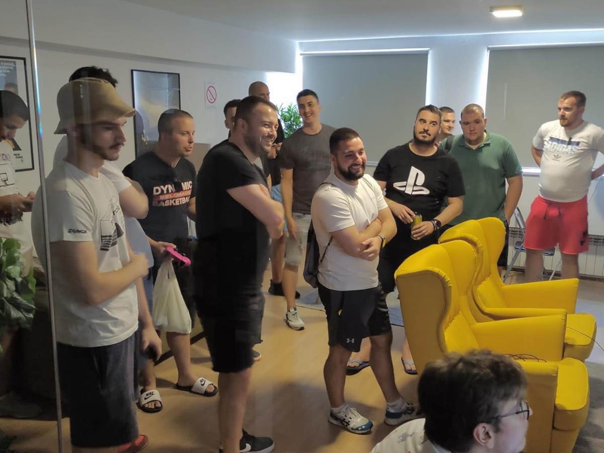 Turnir efootball nedelja.jpg