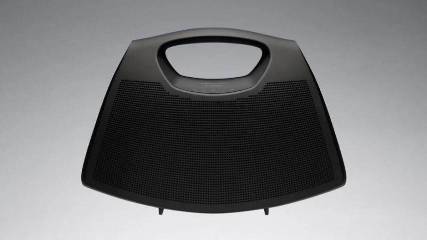 Balenciaga_BangOlufsen_torba zvučnik 2.jpg