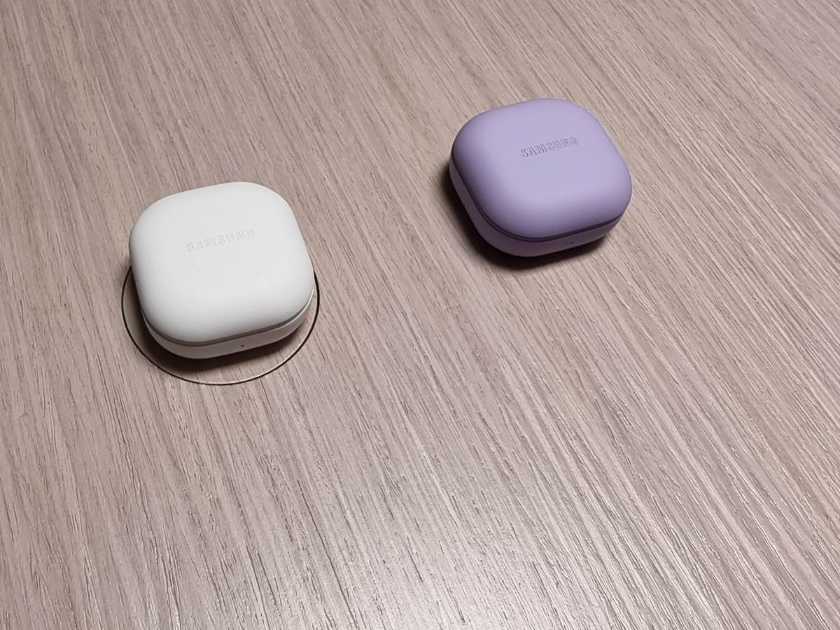 Samsung Galaxy Buds2 Pro Uživo 2.jpg