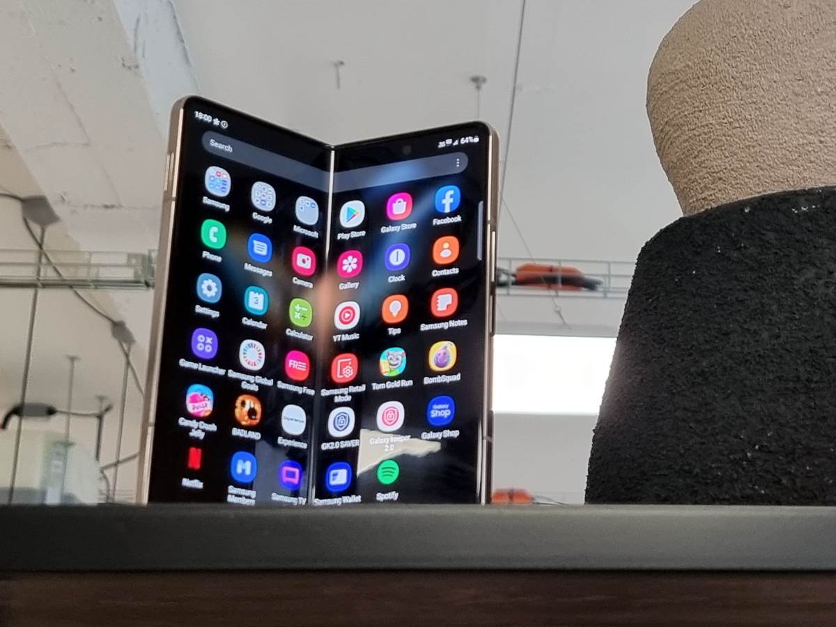 Samsung Galaxy Z Fold4 Uživo Slike 1.jpg