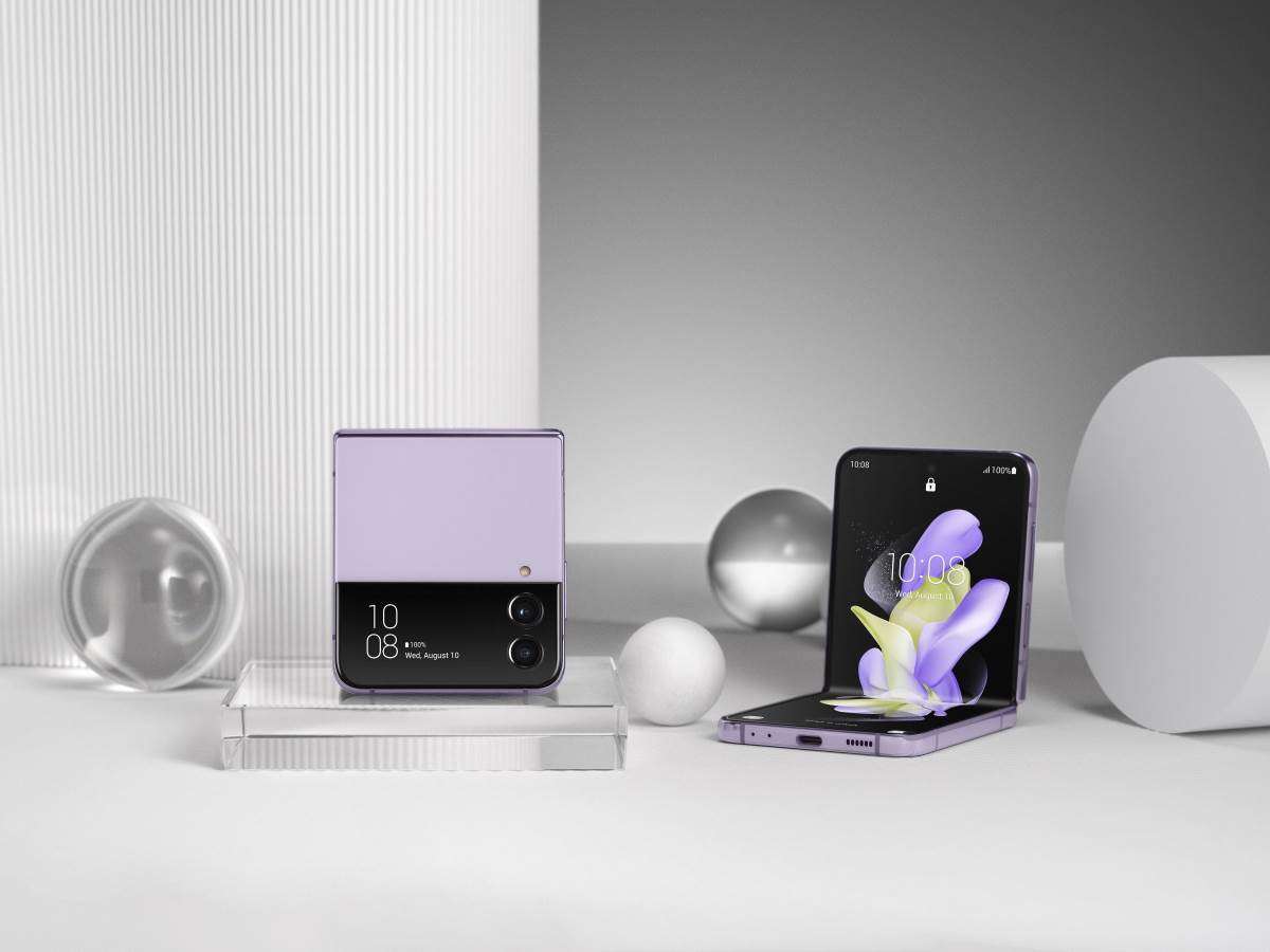 Samsung Galaxy Z Flip4 Slike