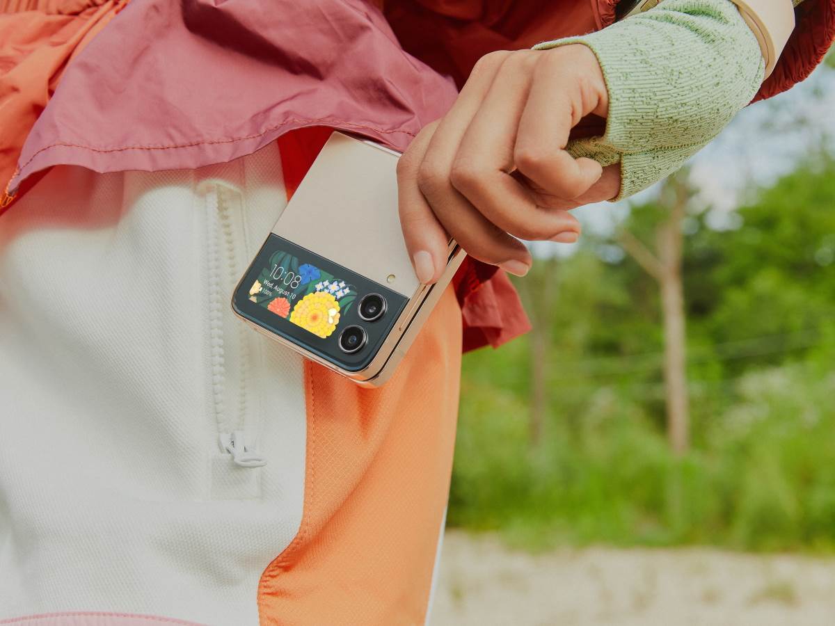 Samsung Galaxy Z Flip4 Slike (44).jpg