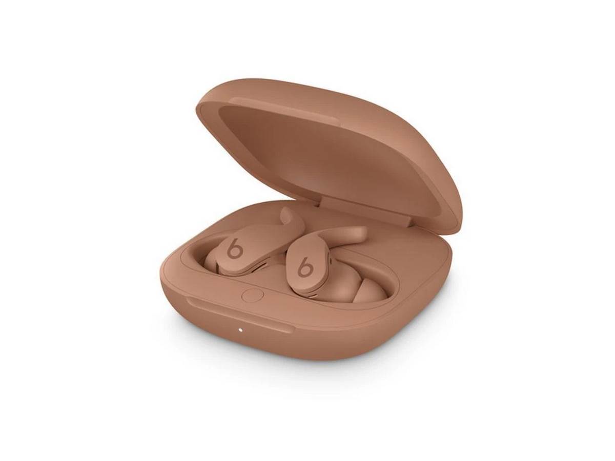 Kim Kardašijan Beats Fit Pro slike 5.jpg