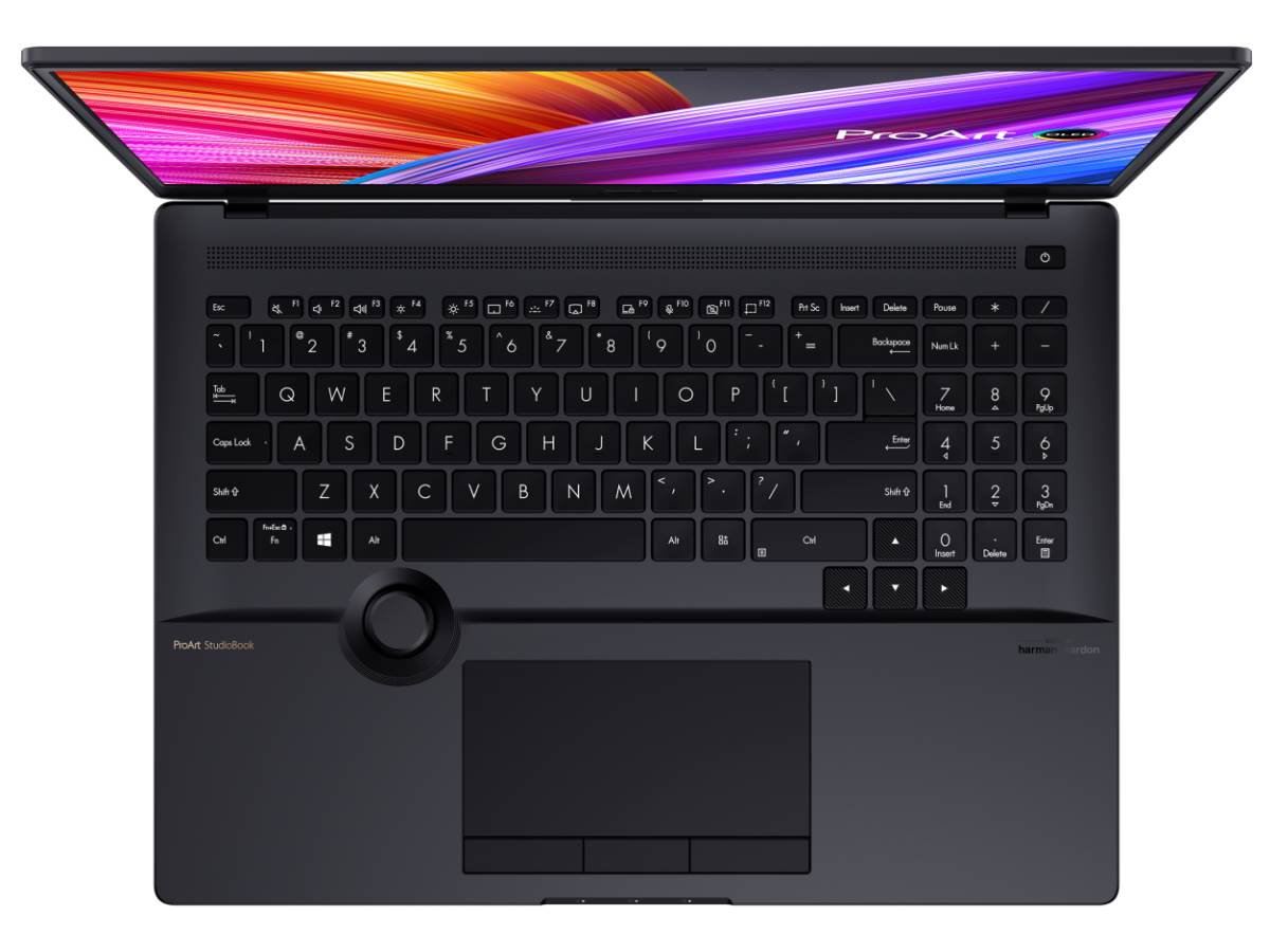 ASUS ProArt StudioBook Pro 16 OLED W7600 laptop 2.jpg