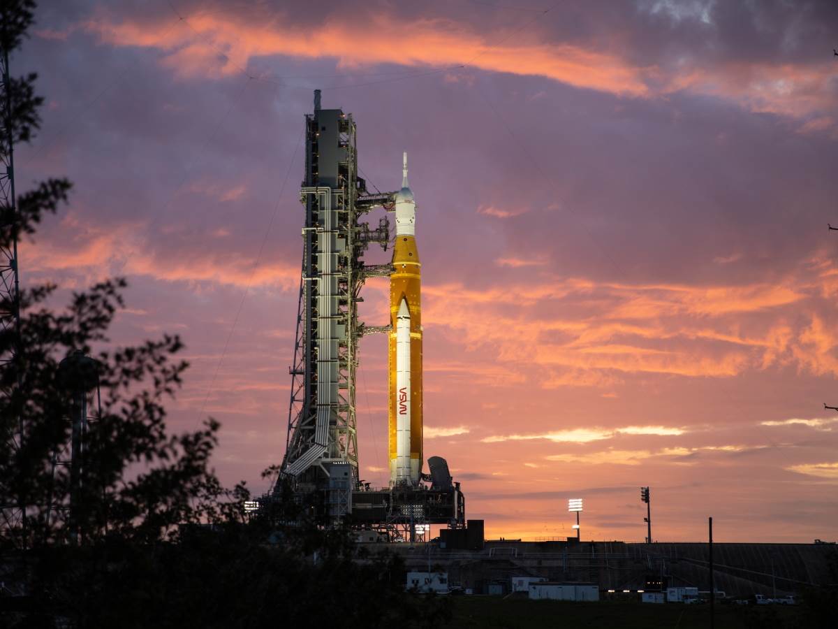 Mesec potresi istraživanje