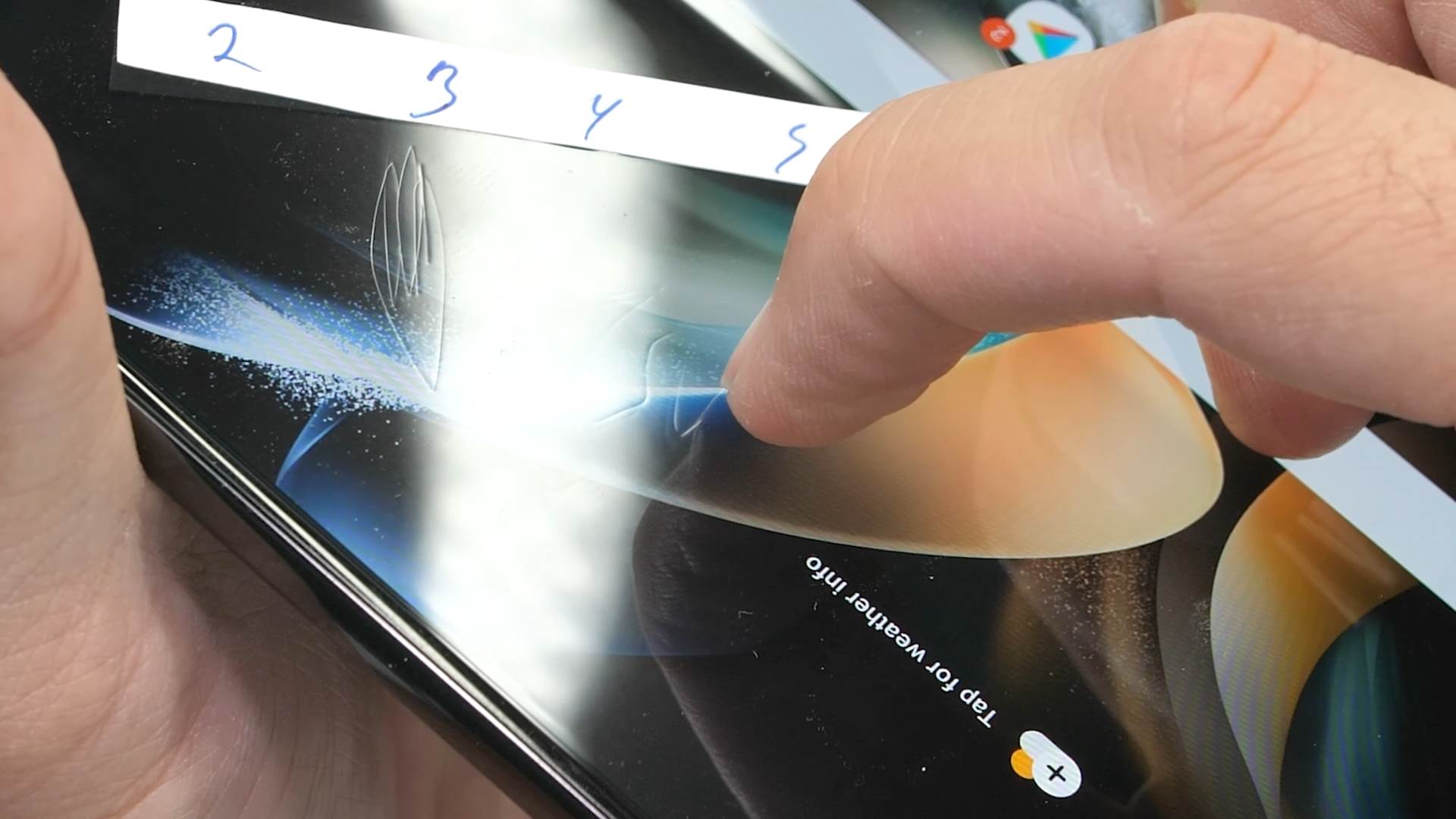 Samsung Z Fold 4 Durability Test! - Samsung says its 'Unbreakable'_! 3-9 screenshot.jpg