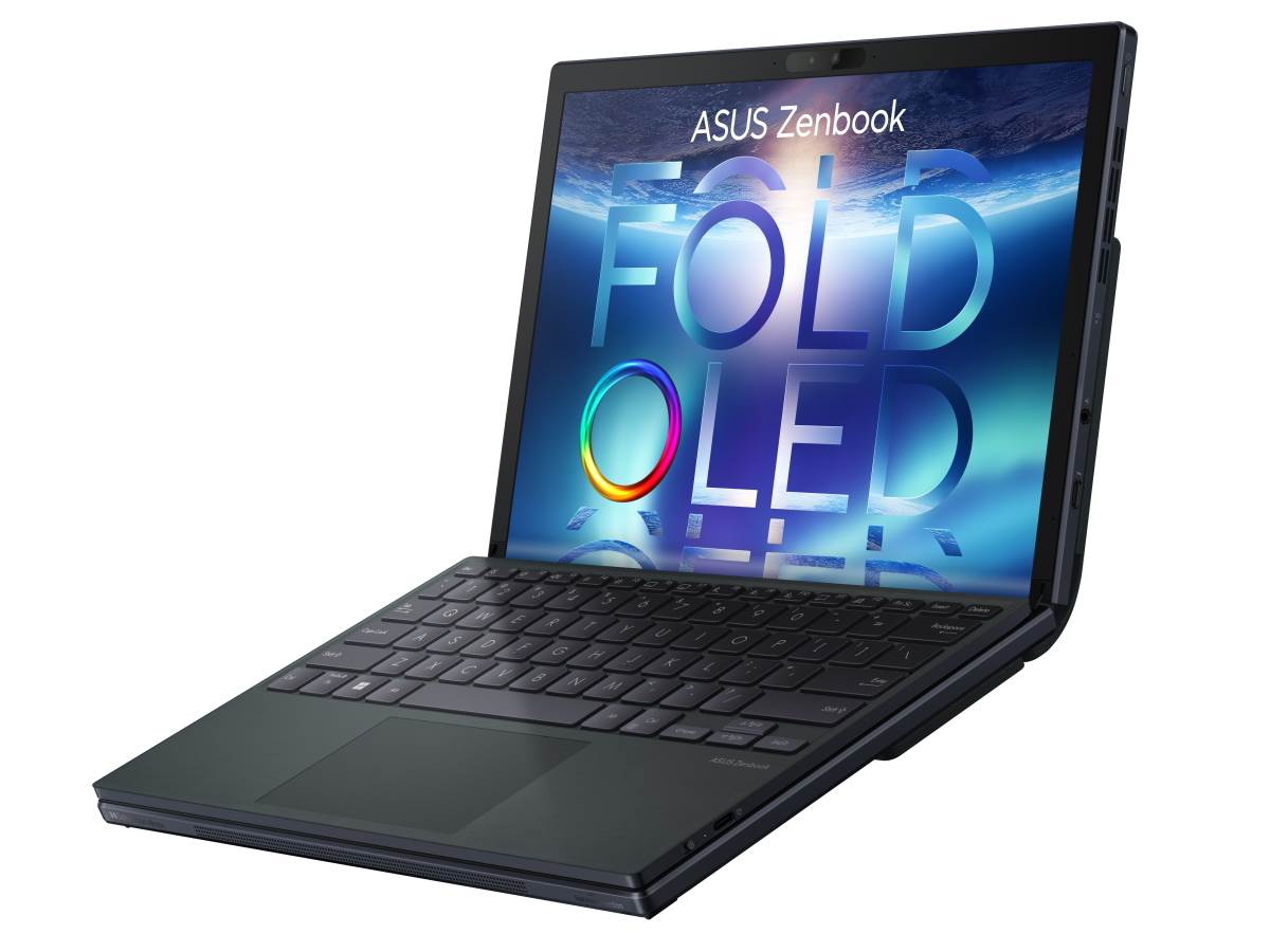 ASUS Zenbook 17 Fold OLED slike