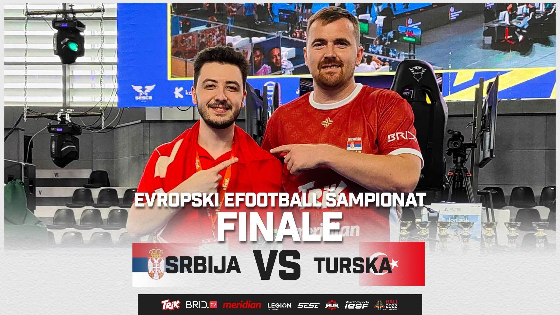 Predstavnik Turske Mücahit Sevimli i predstavnik Srbije Marko Roksić Roksa.jpg