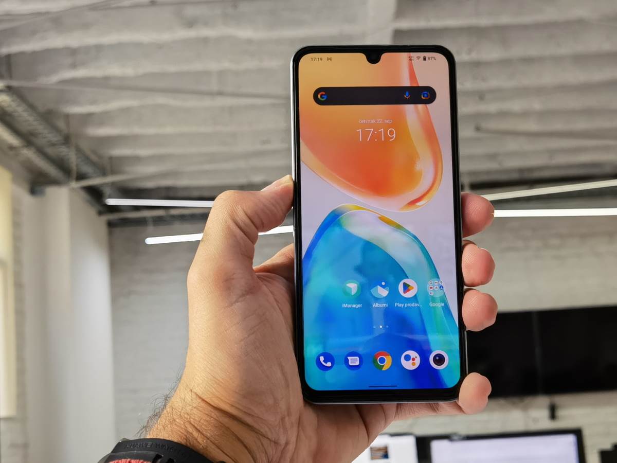 vivo X80 Lite mobilni telefon i vivo TWS Air Bluetooth slušalice (34).jpg