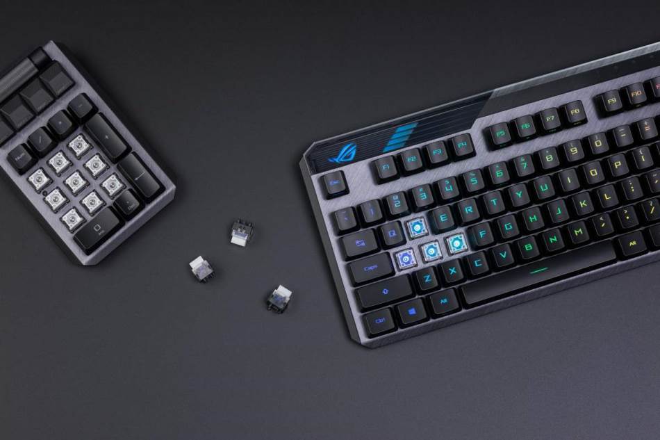 ROG Claymore II tastatura 1.jpg