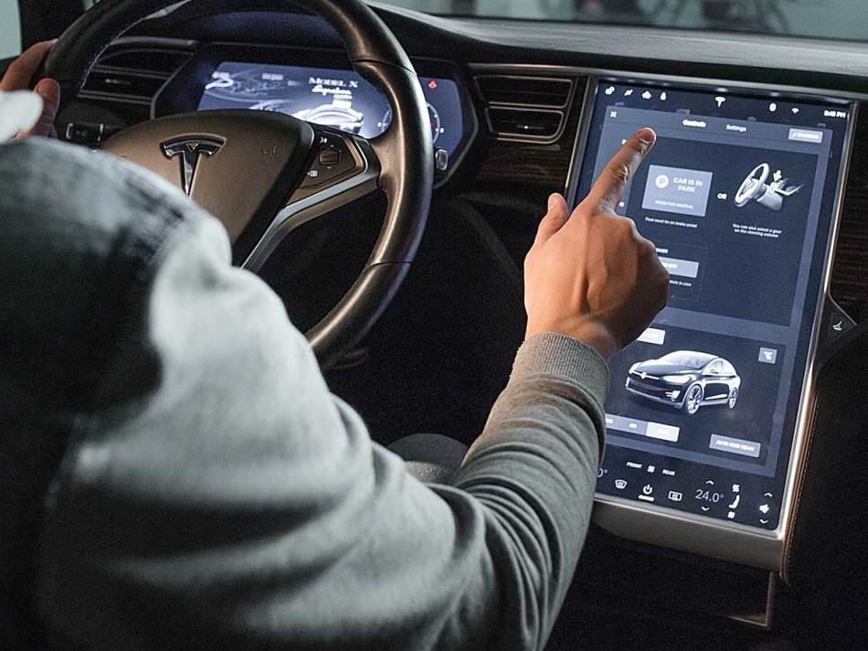 Ilon Mask najavio dva nova modela Tesla automobila