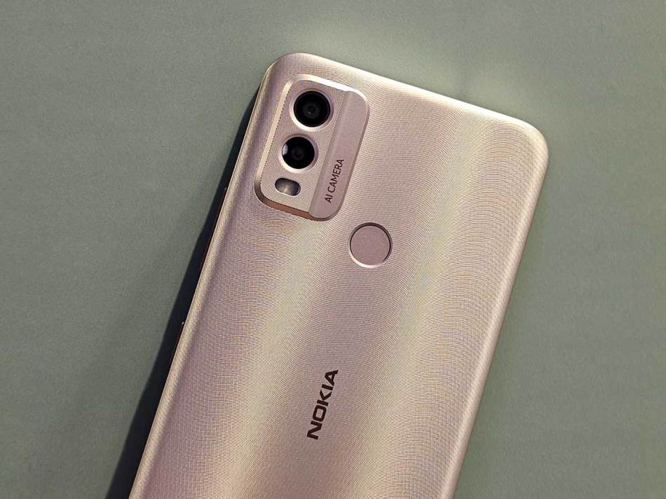 Nokia C22 6.jpg