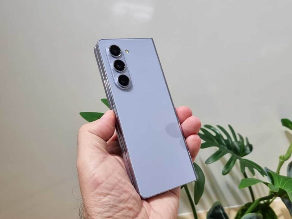 Samsung Galaxy Z Fold5 uživo 10.jpg