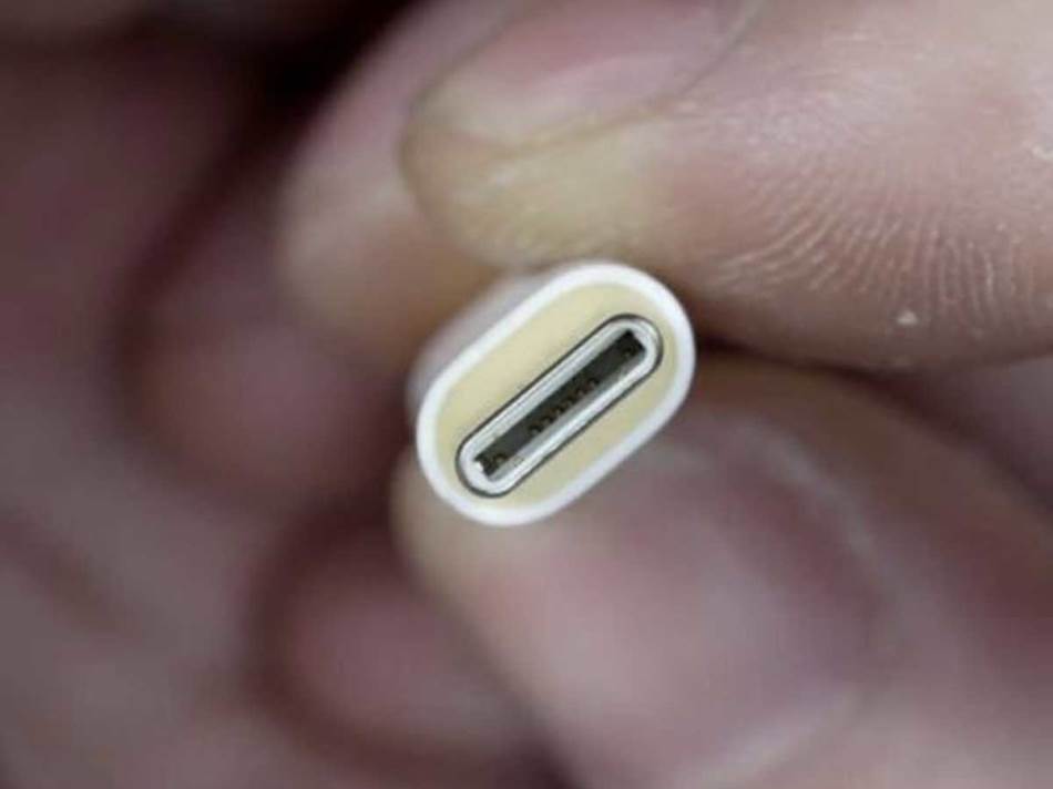 USB C kabl