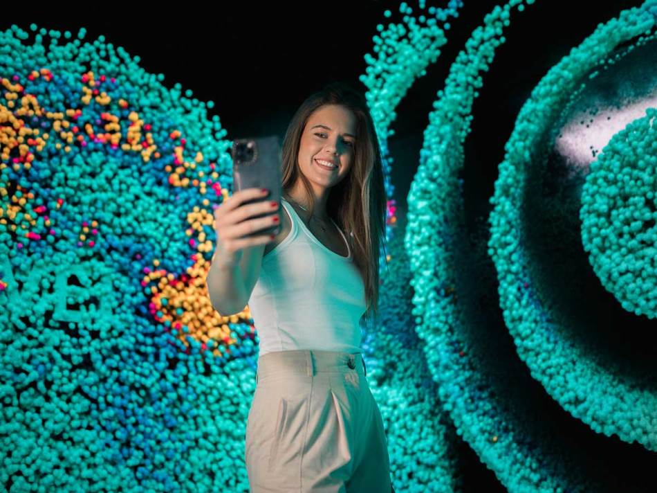 Next Level Cube instalacija u Rajićevoj 3.jpg