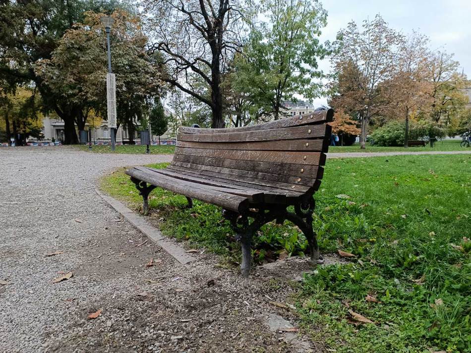 TECNO Phantom V Flip test kamere dan 7.jpg