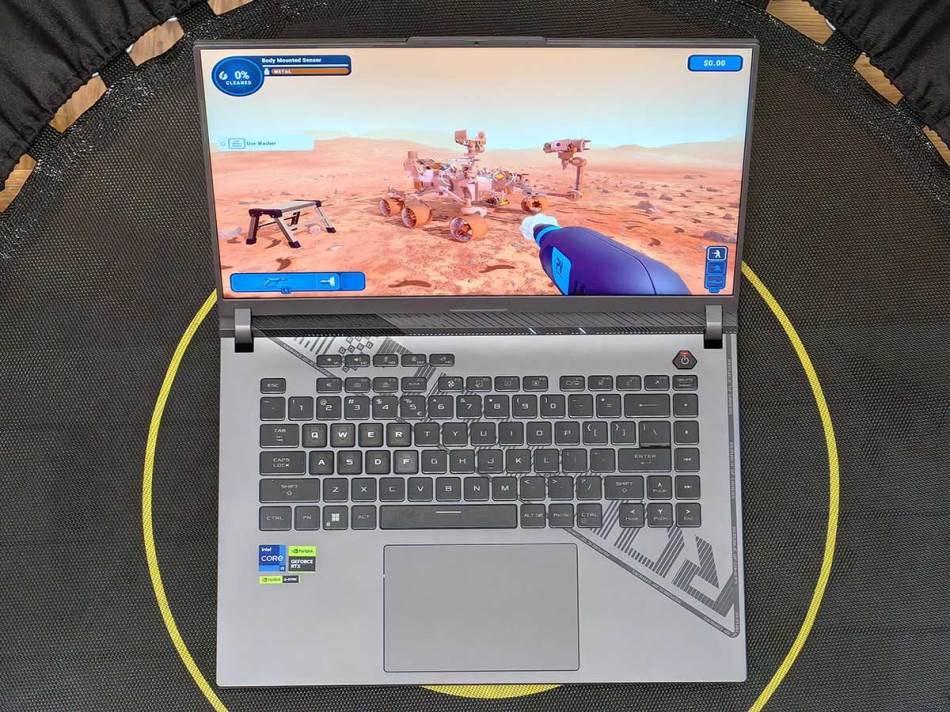 ASUS ROG STRIX G16 materijali i izrada