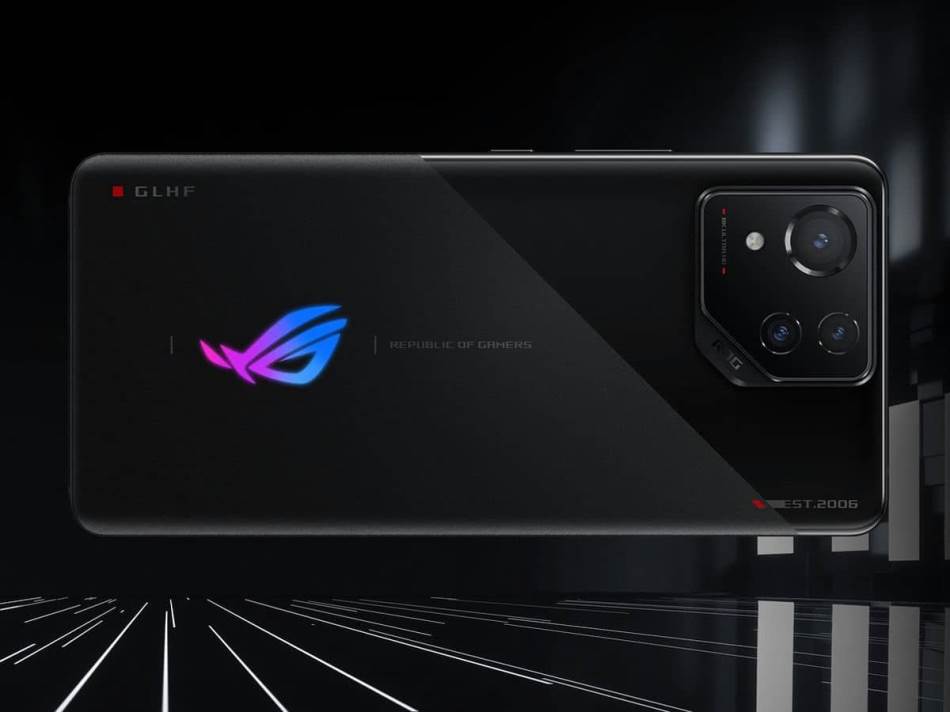 ASUS ROG Phone 8 serija 15.jpg
