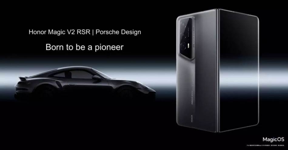 HONOR Magic V2 RSR Porsche Design _ telefon na preklop _ Foto Honor (1).jpg