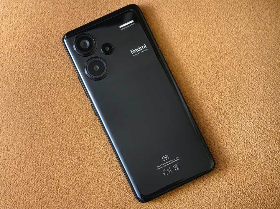 Redmi Note 13 Pro+ 5G dizajn
