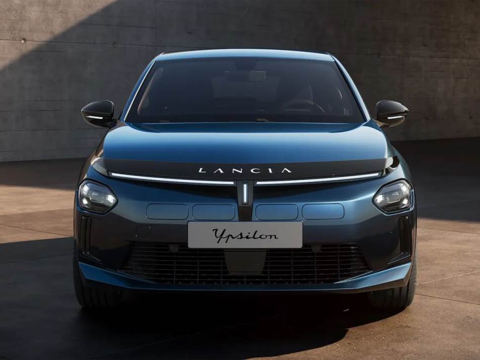 Lancia Ypsilon _ Foto Lancia (2).jpg