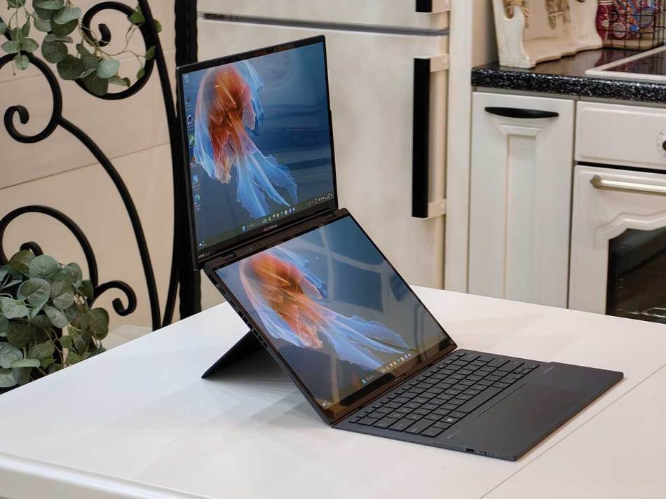 Zenbook Duo 2024 13.jpg
