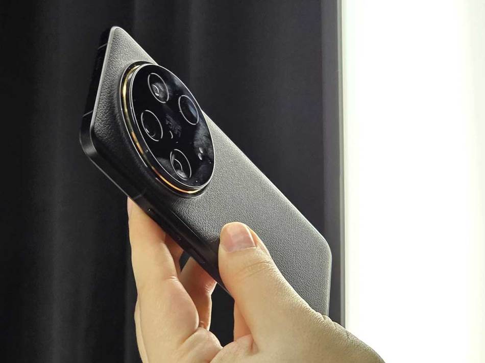 Xiaomi 14 Ultra 7.jpg