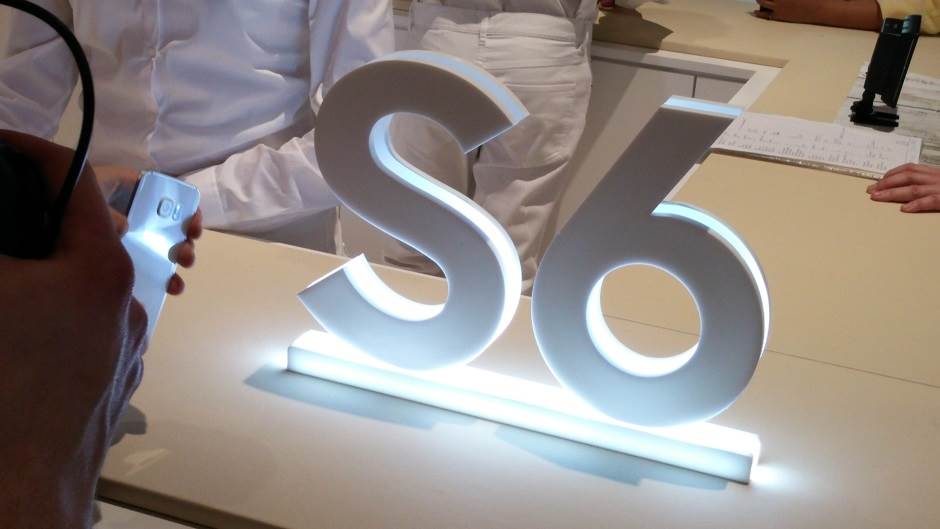 Samsung Galaxy S6 i Samsung Galaxy S6 Edge sniženje