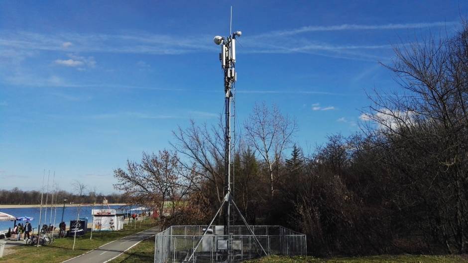 Zracenje mobilni telefoni, Koliko zrace mobilni telefoni, Da li je zracenje mobilnih telefona opasno