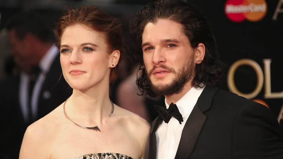 Siri da li je Džon Snežni živ ili mrtav