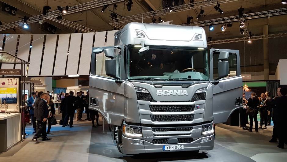 5G povezani automobili 5GCARD projekat Ericsson, Volvo, Nokia, Huawei