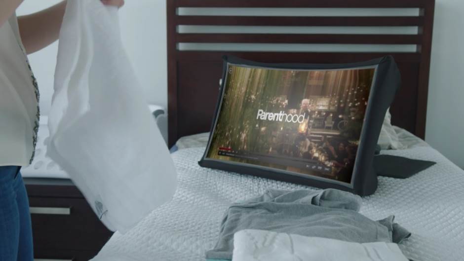 SPUD sklopivi prenosivi monitor - projektor za sve uredaje